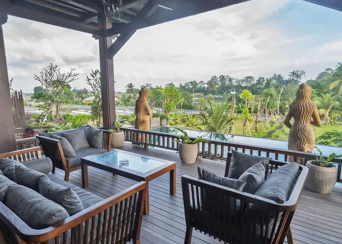 Royal Roco Villa *